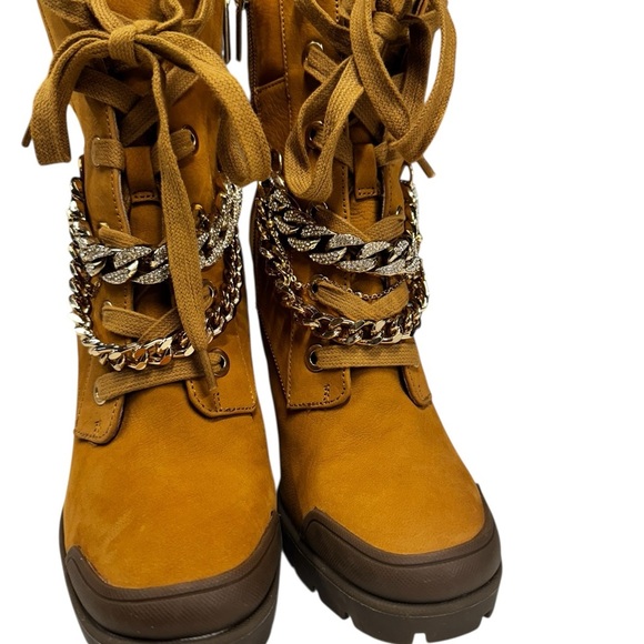 Karl Lagerfeld Paris Victoria Womens Nubuck Dressy Booties, Like New Size 7.5 - Picture 2 of 11